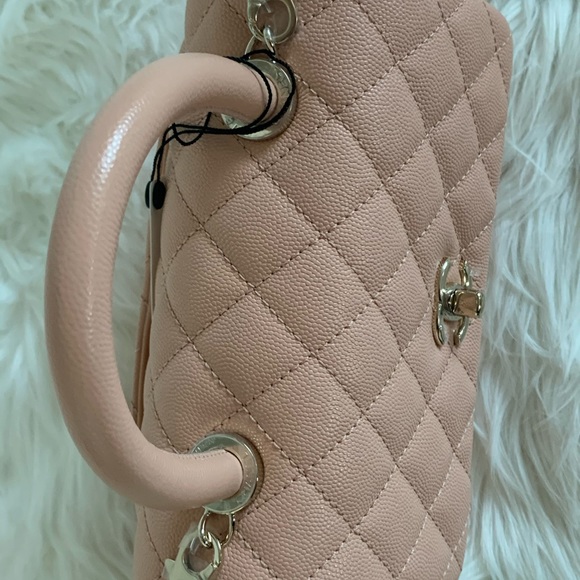 āāSOLD in IGāāChanel 21P small(old mini) light pink caviar coco - Picture 8 of 16
